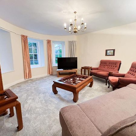 Spacious Flat Sleeps 8 Near Princes Street Edinburgh Ngoại thất bức ảnh
